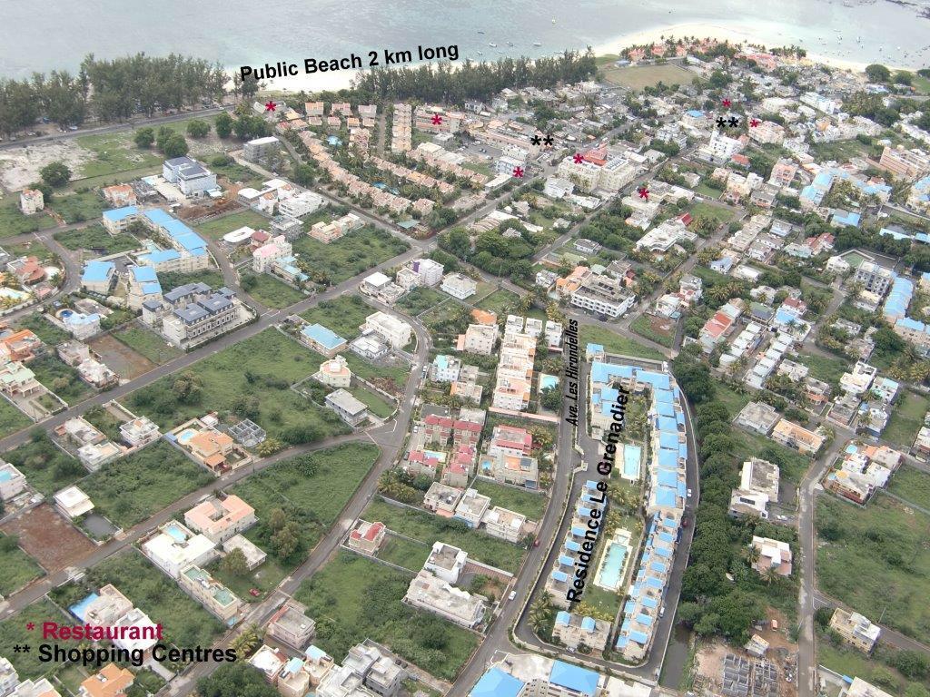Grenadier A Flic en Flac Bagian luar foto